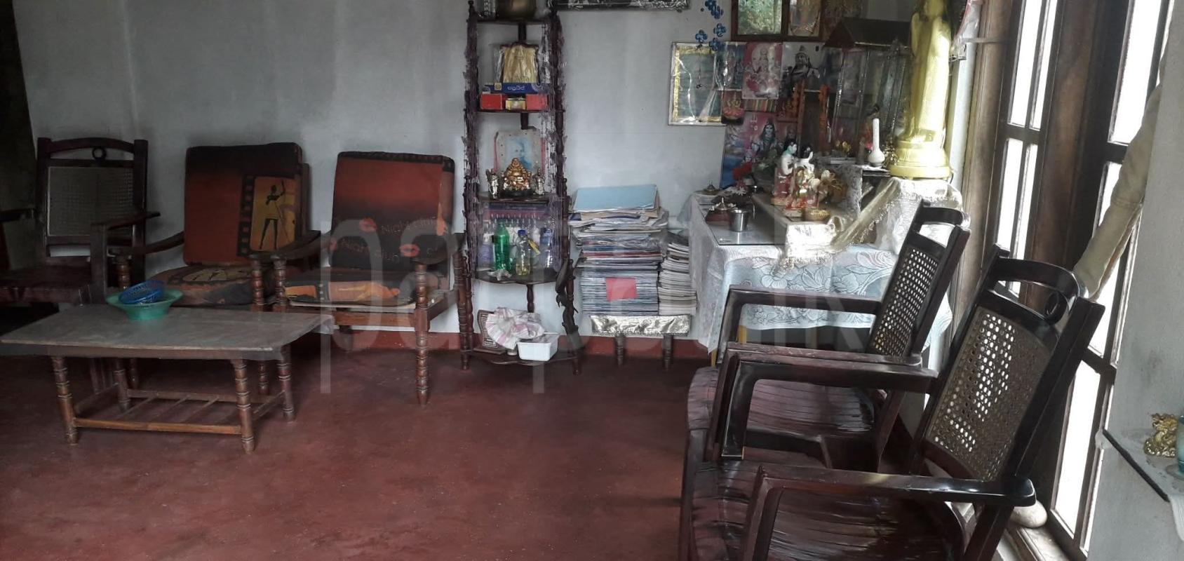 House for Sale in Habarakada