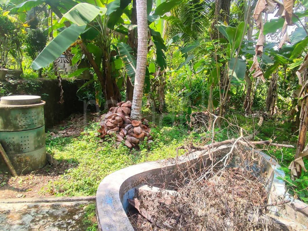 Commercial Land for Sale in Athurugiriya