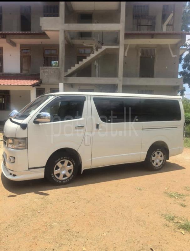 Toyota Hiace 2006 - Used Van sale in Sri Lanka - patpat.lk