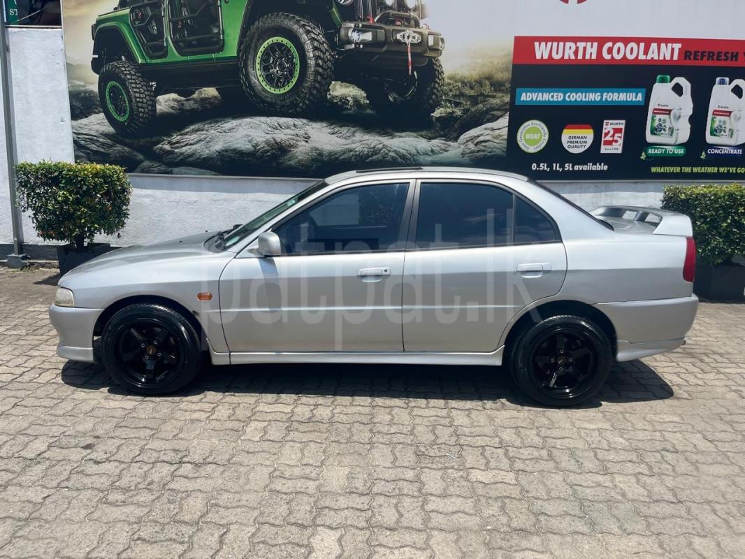 Mitsubishi Lancer 1999 - பயன்படுத்தப்பட்டது கார் sale in Sri Lanka - patpat.lk