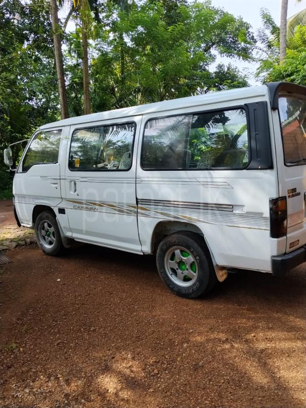 Nissan Caravan 1992 - Used Van sale in Sri Lanka - patpat.lk