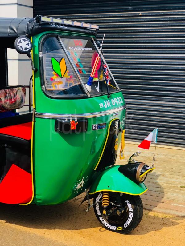 Bajaj Three Wheel 2006 - பயன்படுத்தப்பட்டது முச்சக்கர வண்டி sale in Sri Lanka - patpat.lk