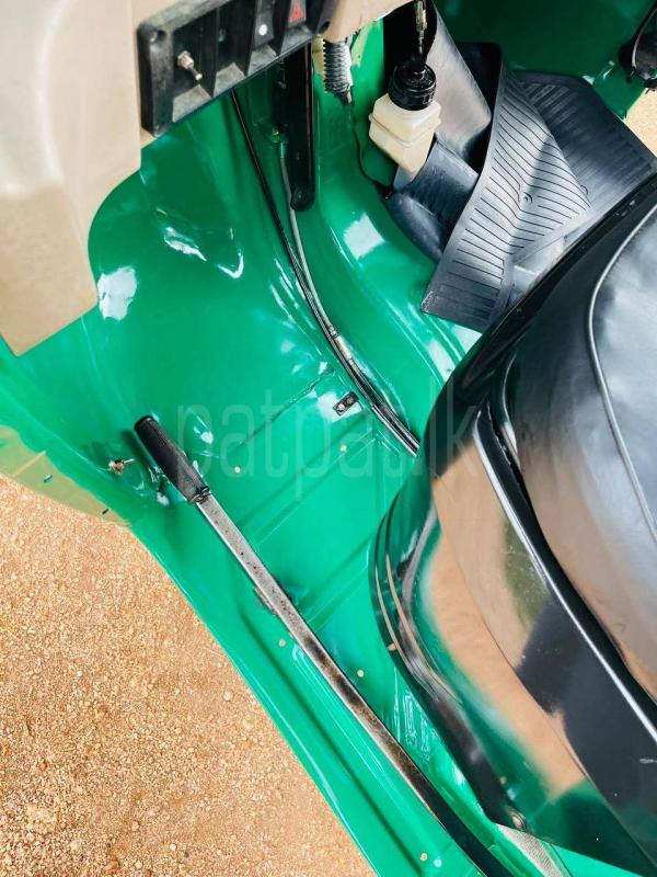 Advertisement image 6