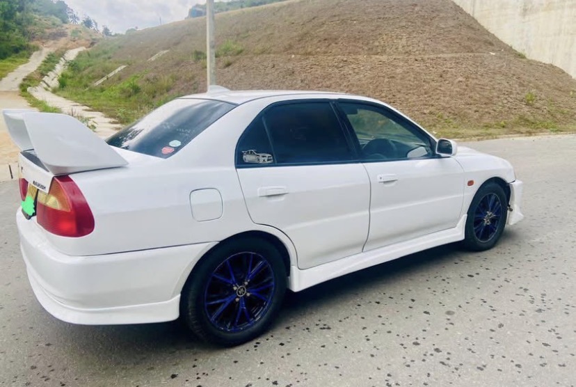 Mitsubishi Lancer 1998 - භාවිතා කරන ලද කාර් sale in Sri Lanka - patpat.lk