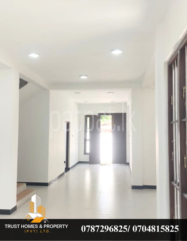 House for Sale in Wadduwa ads-image-1