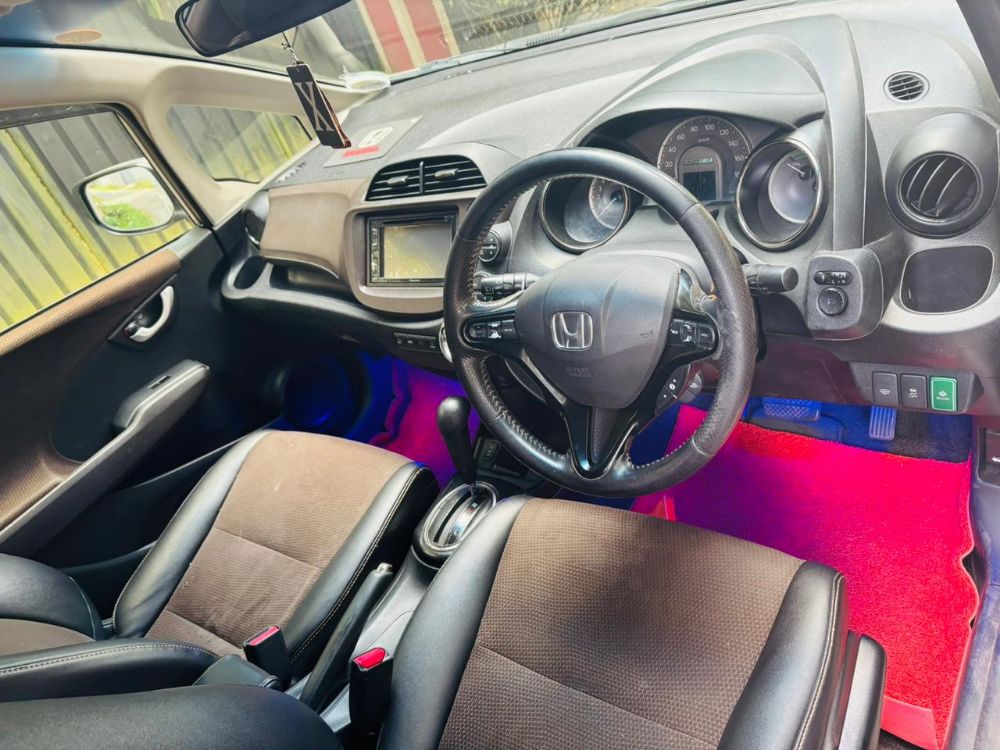 Advertisement image 5