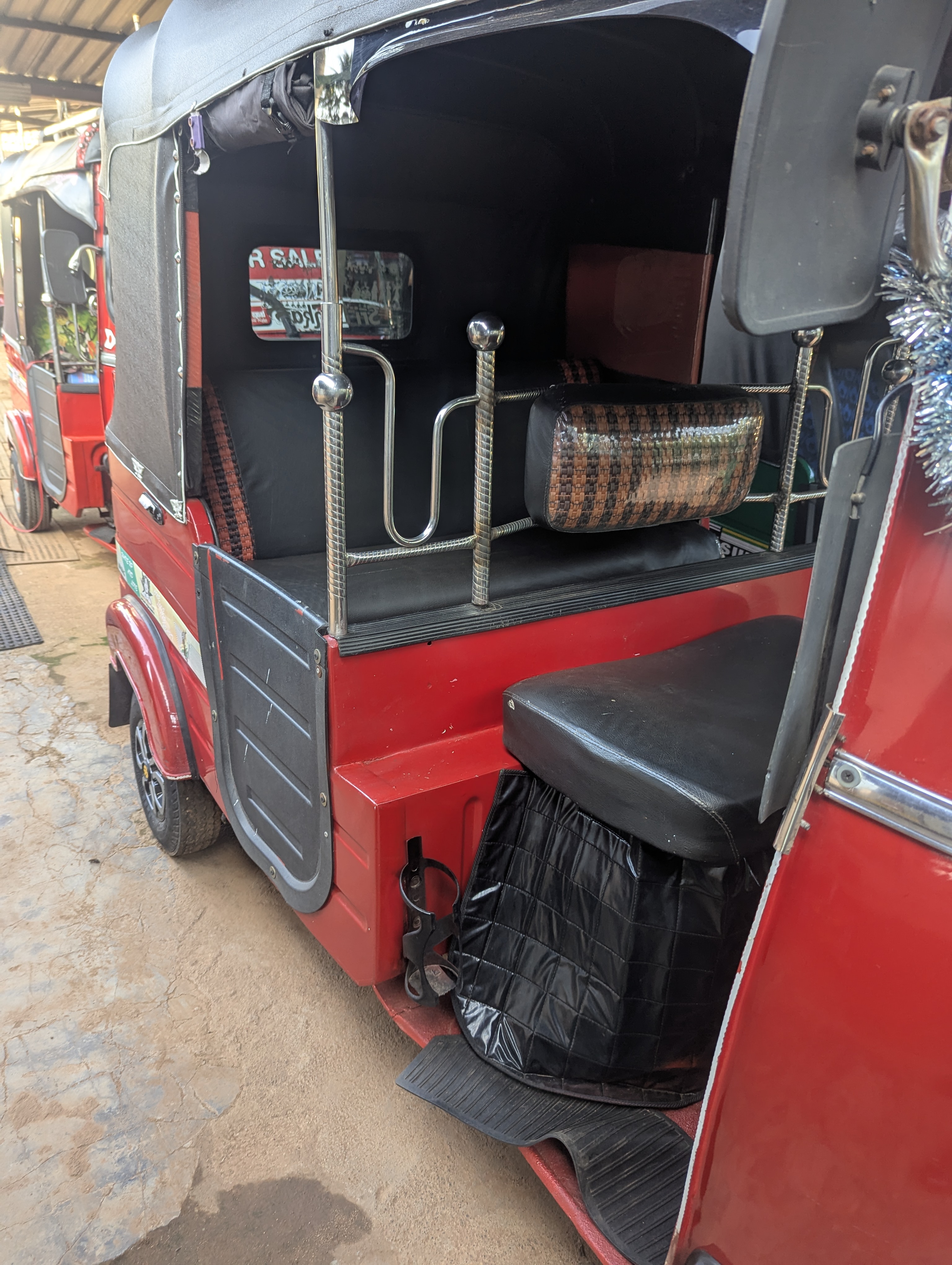 Bajaj 2 stroke 2009 - பயன்படுத்தப்பட்டது முச்சக்கர வண்டி sale in Sri Lanka - patpat.lk