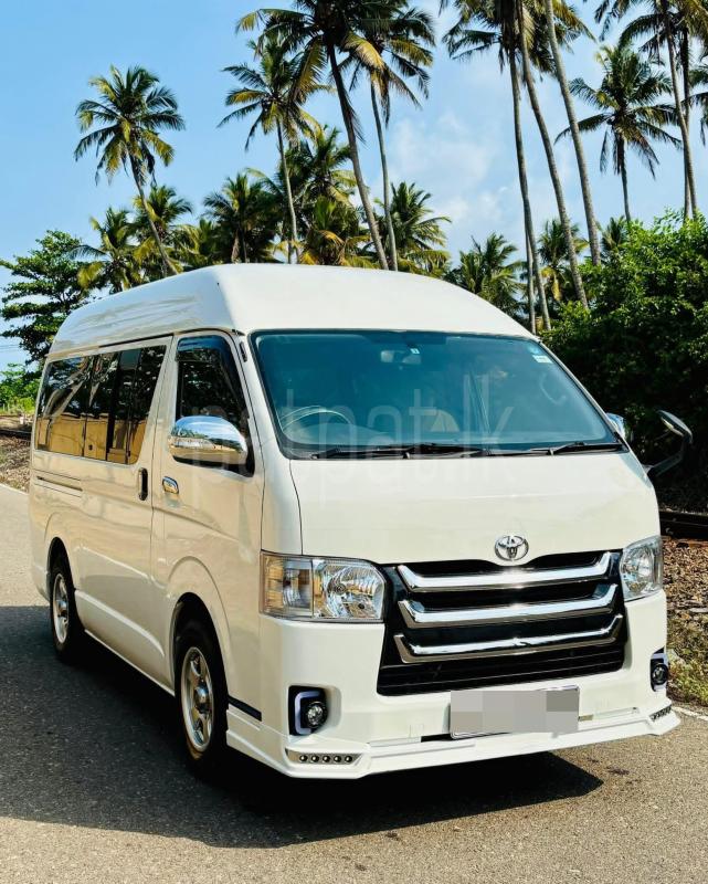 Toyota Hiace 2012 - නැවත සකස් කල වෑන් රථය sale in Sri Lanka - patpat.lk