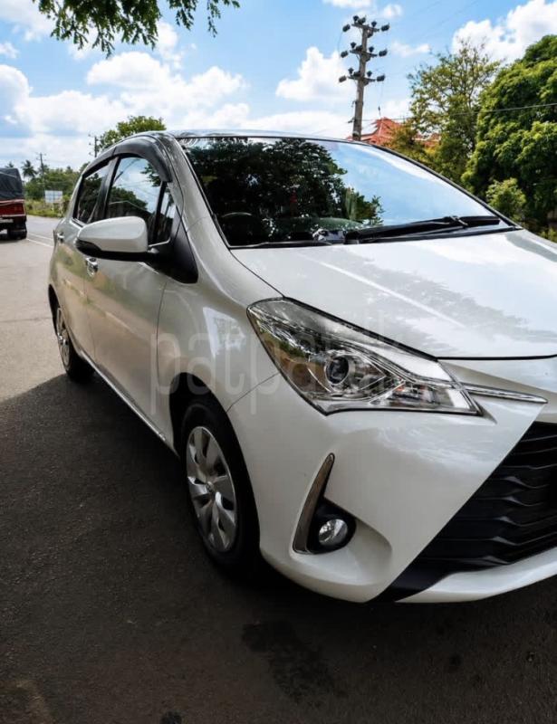 Toyota Vitz 2019 - பயன்படுத்தப்பட்டது கார் sale in Sri Lanka - patpat.lk