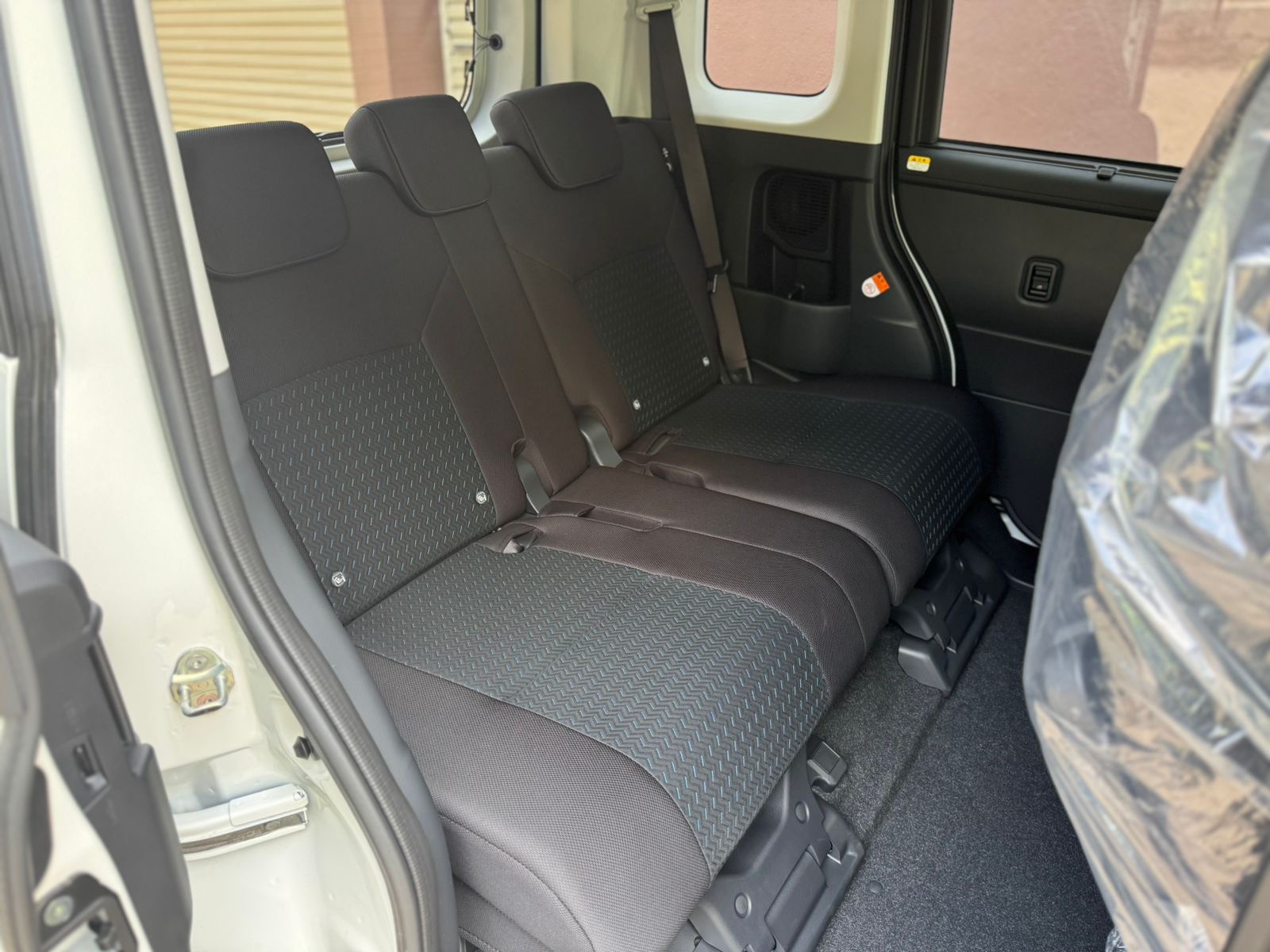 Toyota Roomy 2025 - சான்றளிக்கப்பட்டது வேன் sale in Sri Lanka - patpat.lk