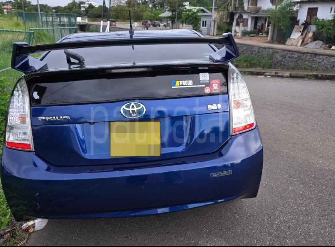 Toyota Prius 2010 - Used Car sale in Sri Lanka - patpat.lk