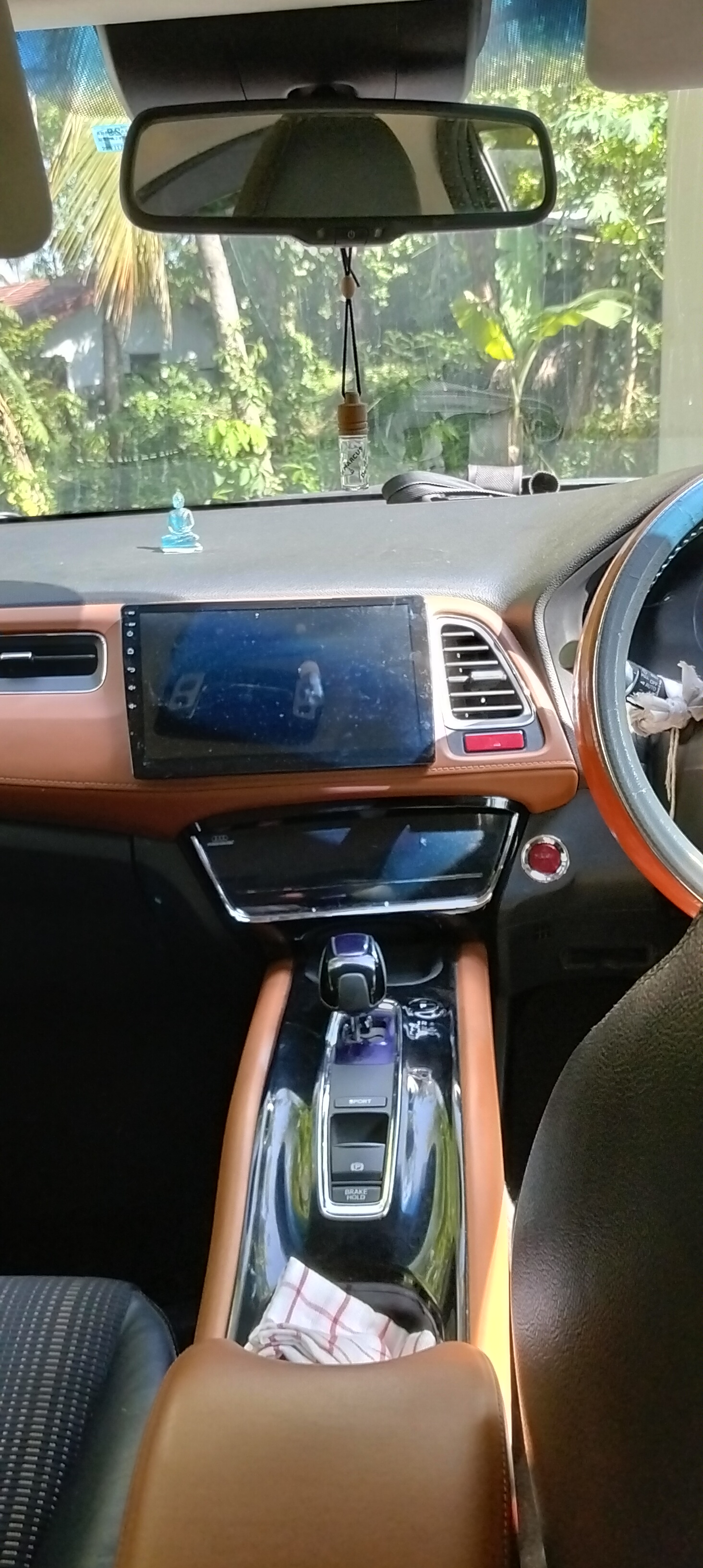 Honda Vezel 2014 - Used SUV sale in Sri Lanka - patpat.lk