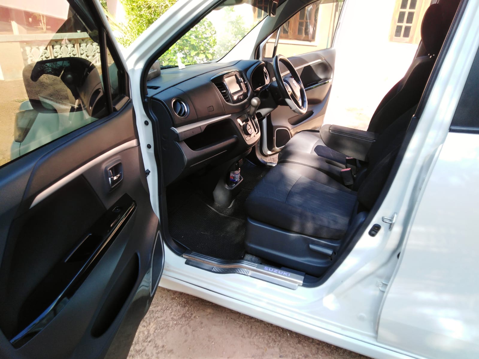 Suzuki Wagon R 2014 - Used Car sale in Sri Lanka - patpat.lk