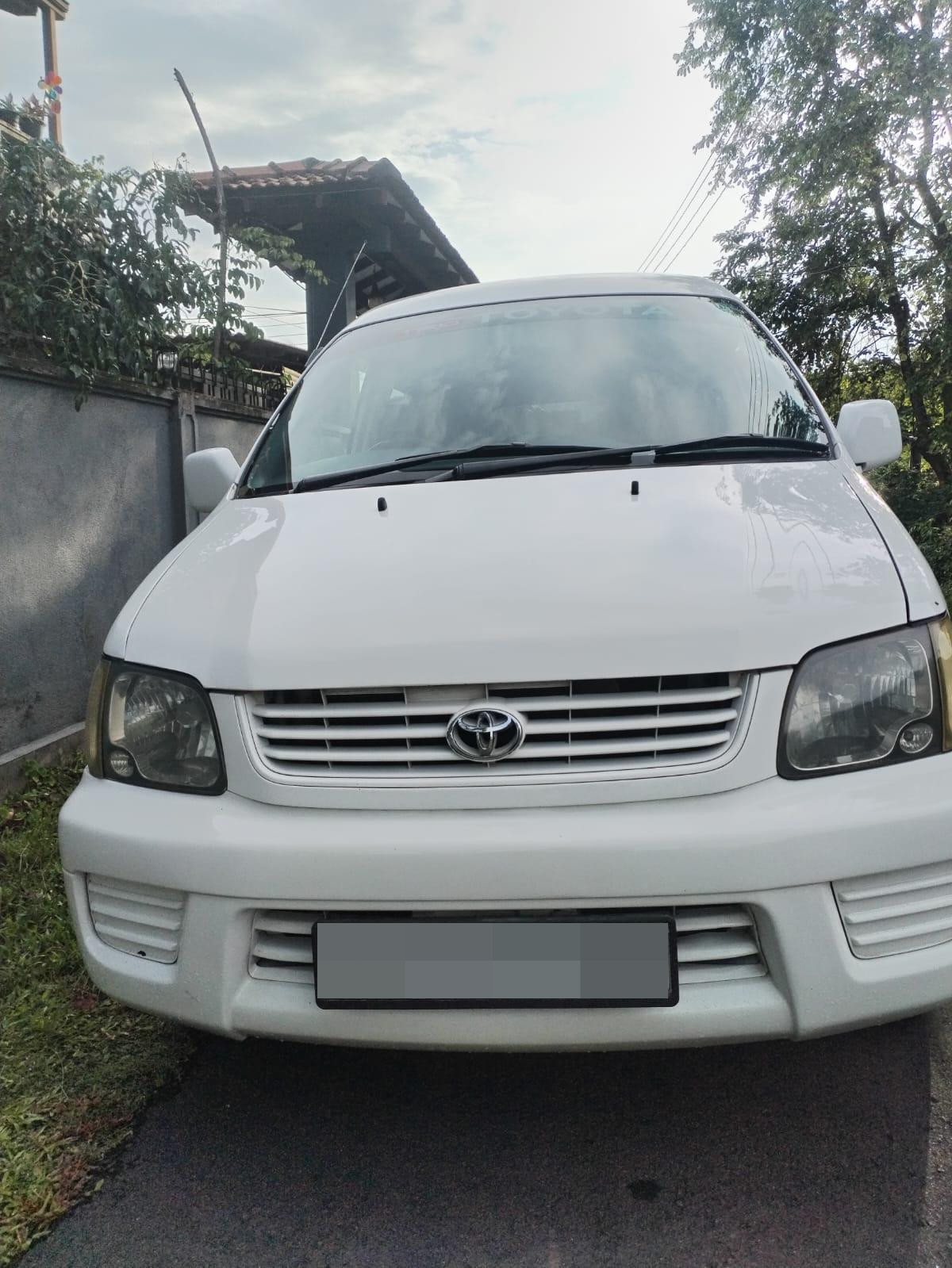 Toyota NOHA 2001 - Used Van sale in Sri Lanka - patpat.lk