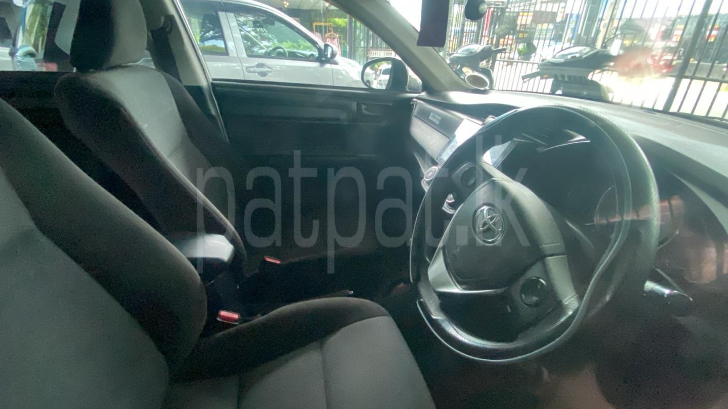 Toyota Axio 2018 - Used Car sale in Sri Lanka - patpat.lk