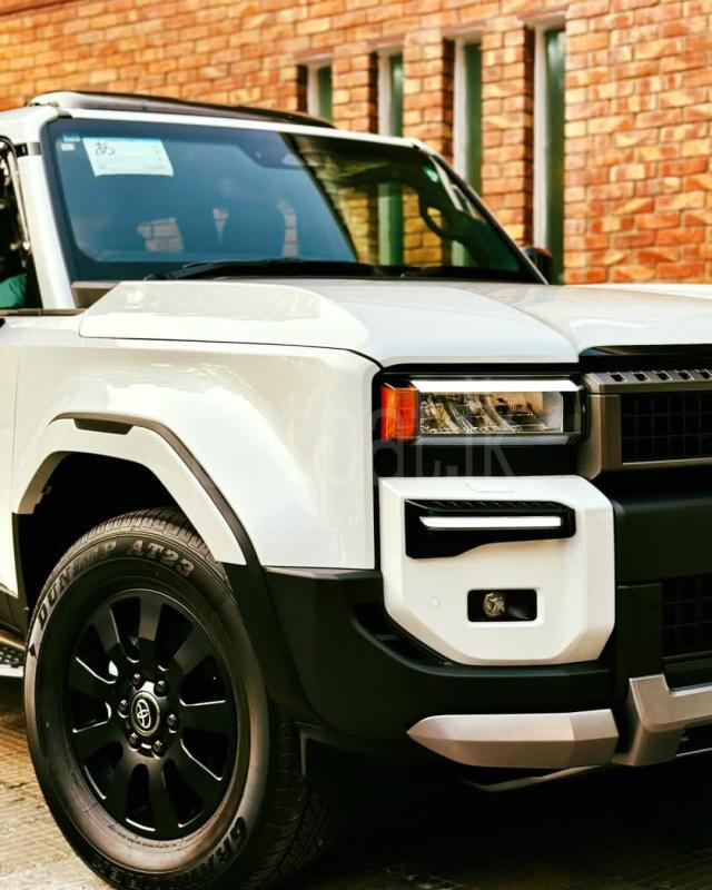 Advertisement image 1