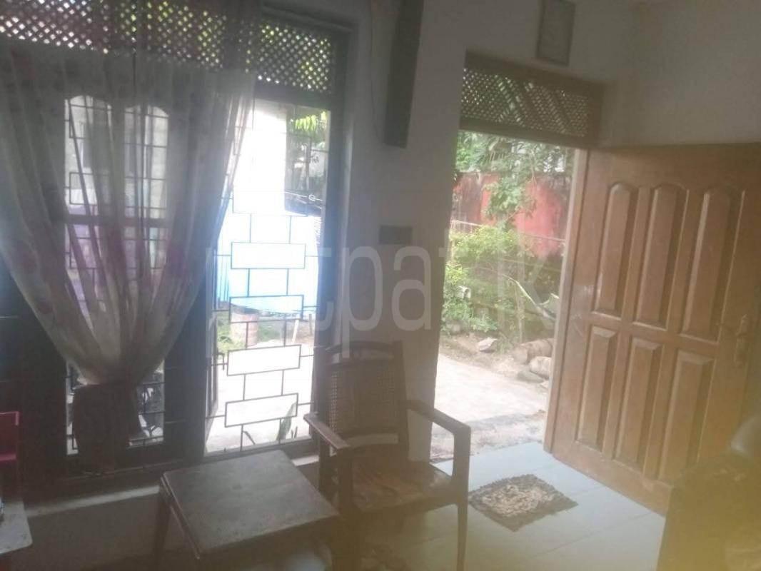 premium-listing-image