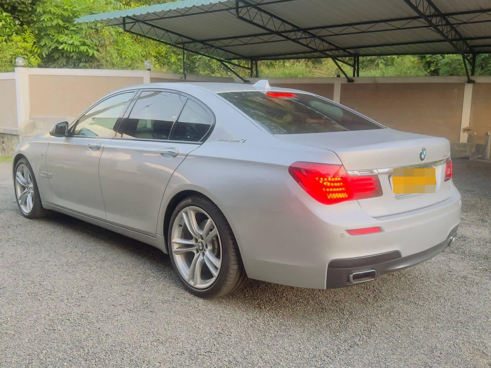 BMW 740Le 2014 - භාවිතා කරන ලද කාර් sale in Sri Lanka - patpat.lk