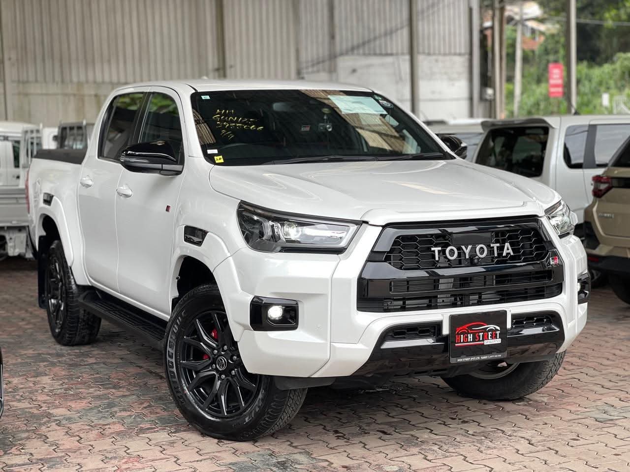 Advertisement image 3