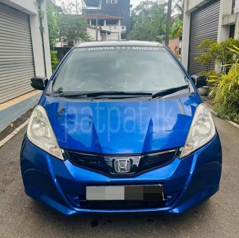 Honda Fit 2012 - භාවිතා කරන ලද කාර් sale in Sri Lanka - patpat.lk