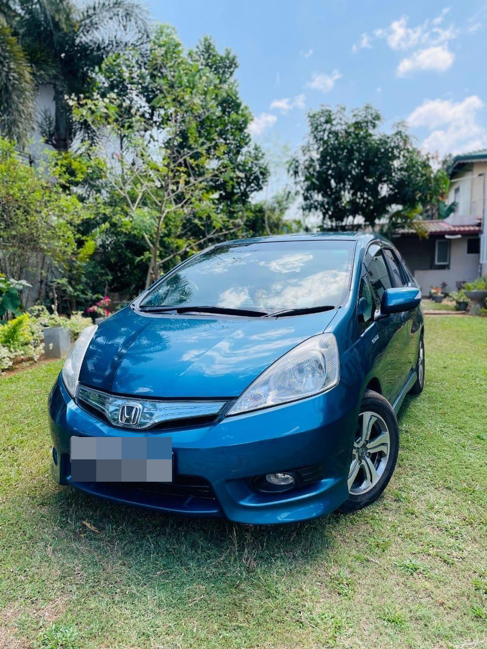 Honda Fit 2012 ads-image-1