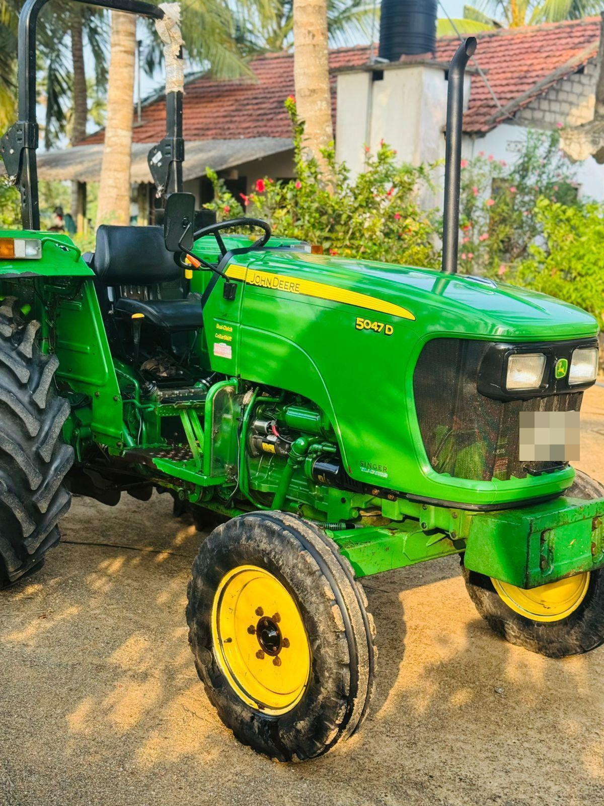 John Deere Tractor 2020 - Used Land sale in Sri Lanka - patpat.lk