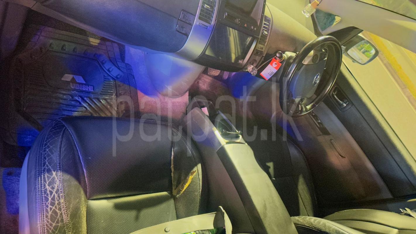 Toyota Prius 2008 - பயன்படுத்தப்பட்டது கார் sale in Sri Lanka - patpat.lk