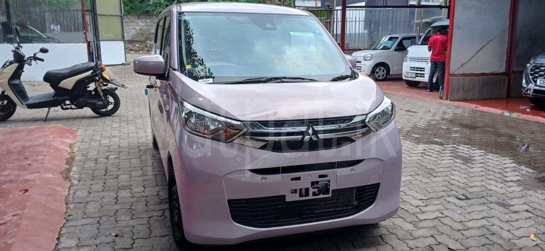 Mitsubishi eK 2023 - மறுசீரமைக்கப்பட்டது கார் sale in Sri Lanka - patpat.lk