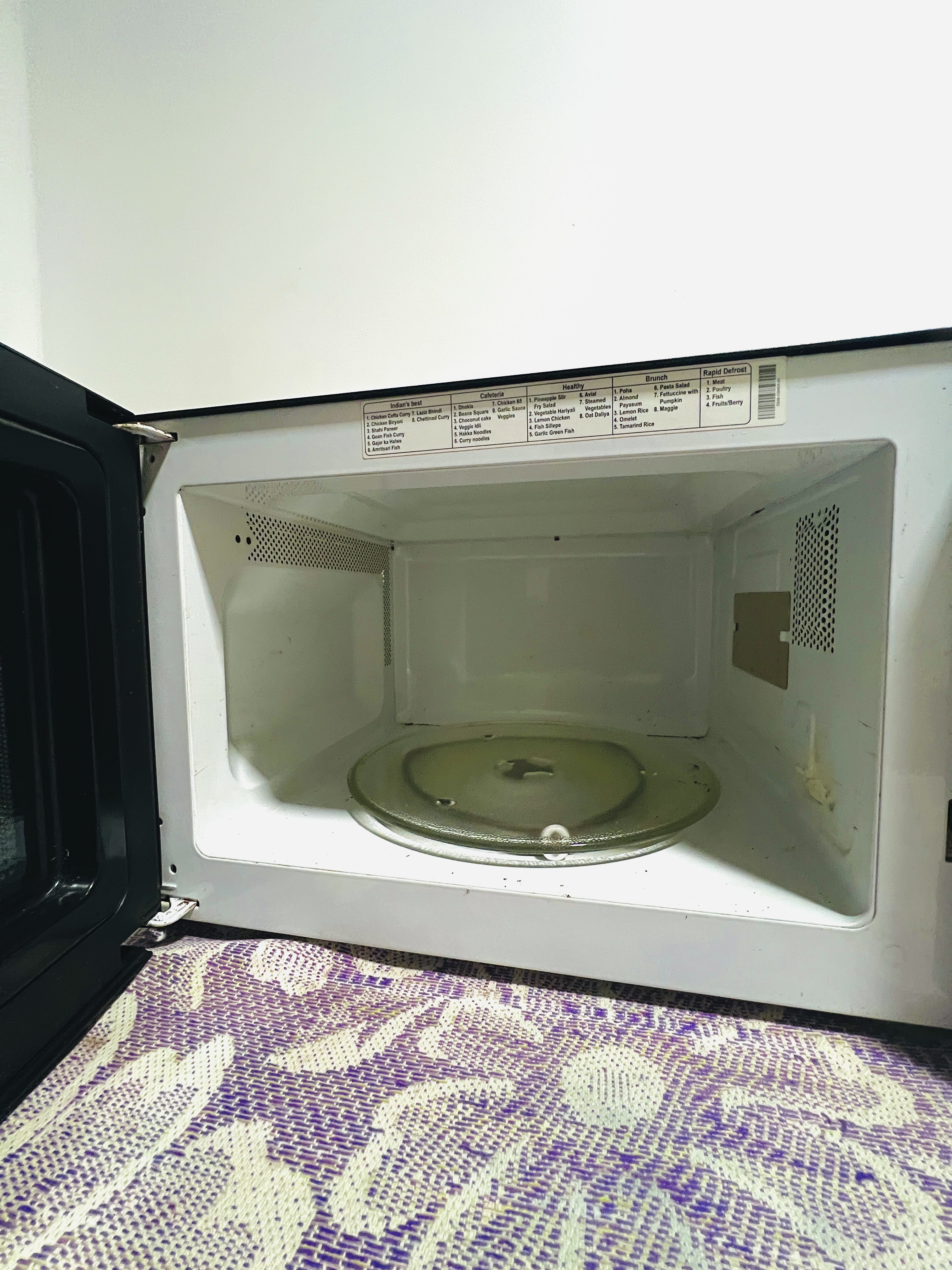 Samsung Microwave Oven – 800W