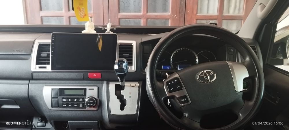 Toyota Hiace 2013 - Used Van sale in Sri Lanka - patpat.lk