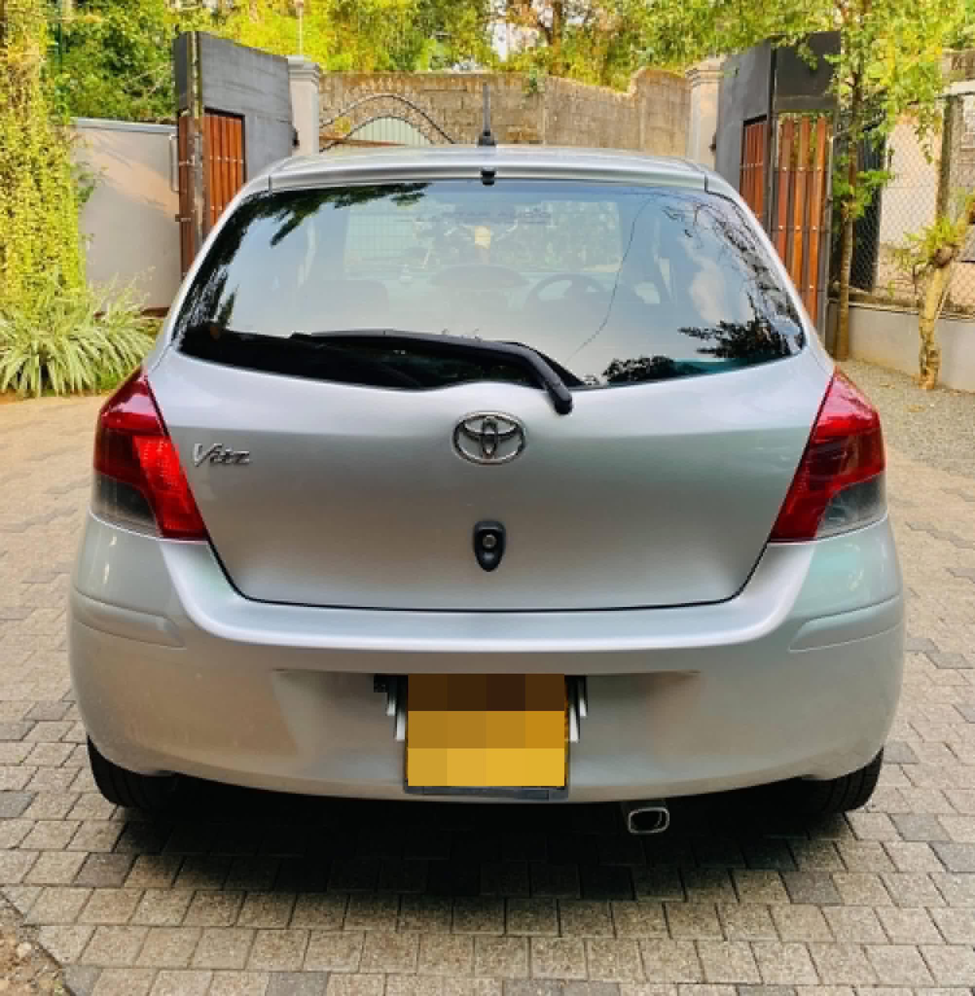 Advertisement image 4