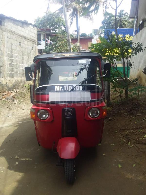 Bajaj 4 stroke 2011 - Used Three wheeler sale in Sri Lanka - patpat.lk