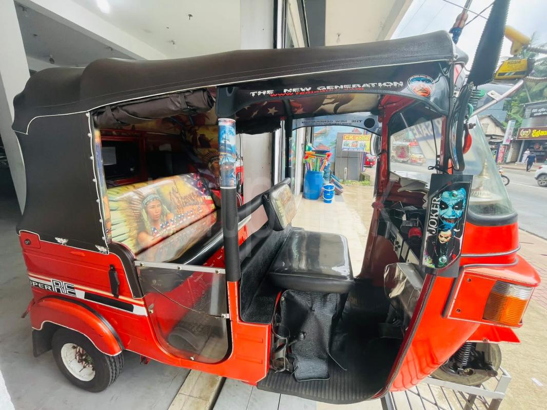 Bajaj 4 stroke 2010 - Used Three wheeler sale in Sri Lanka - patpat.lk