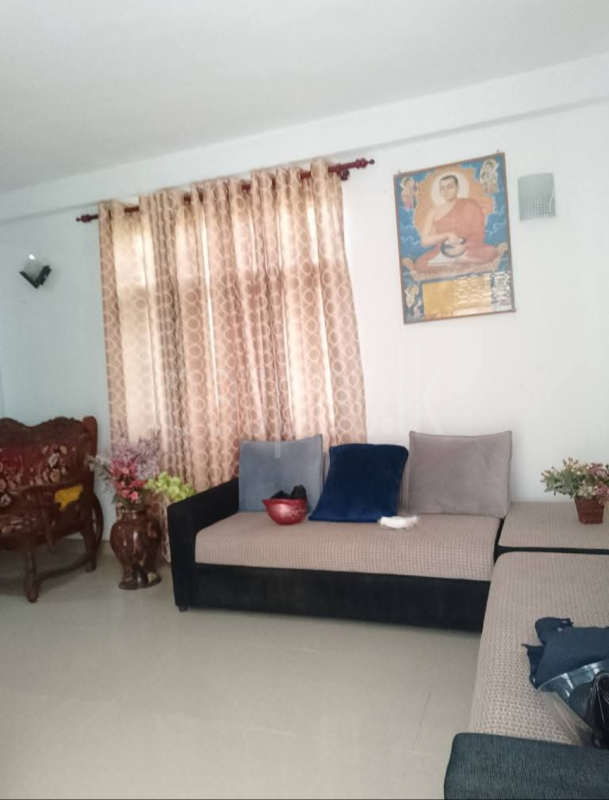 House for Sale in Kadirana