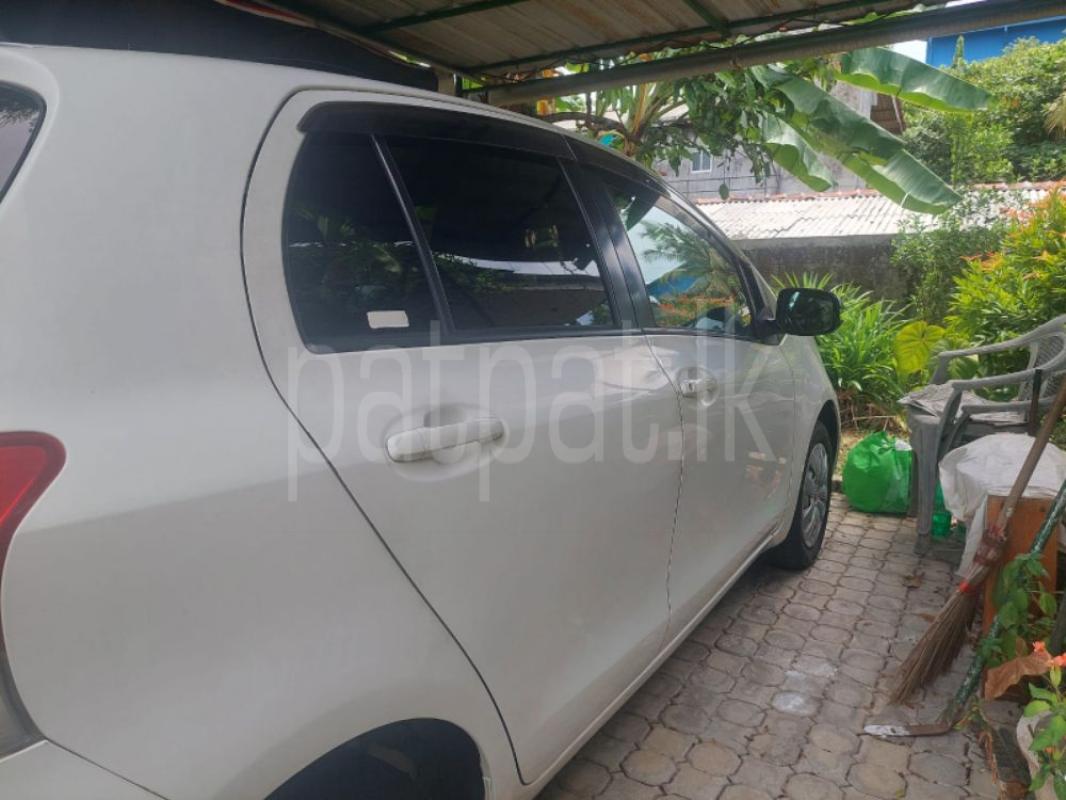 Toyota Vitz 2007 - பயன்படுத்தப்பட்டது கார் sale in Sri Lanka - patpat.lk