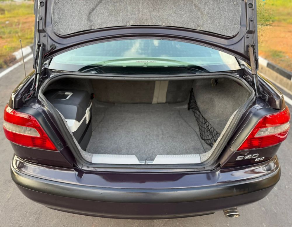 Volvo S40 2000 - Used Car sale in Sri Lanka - patpat.lk