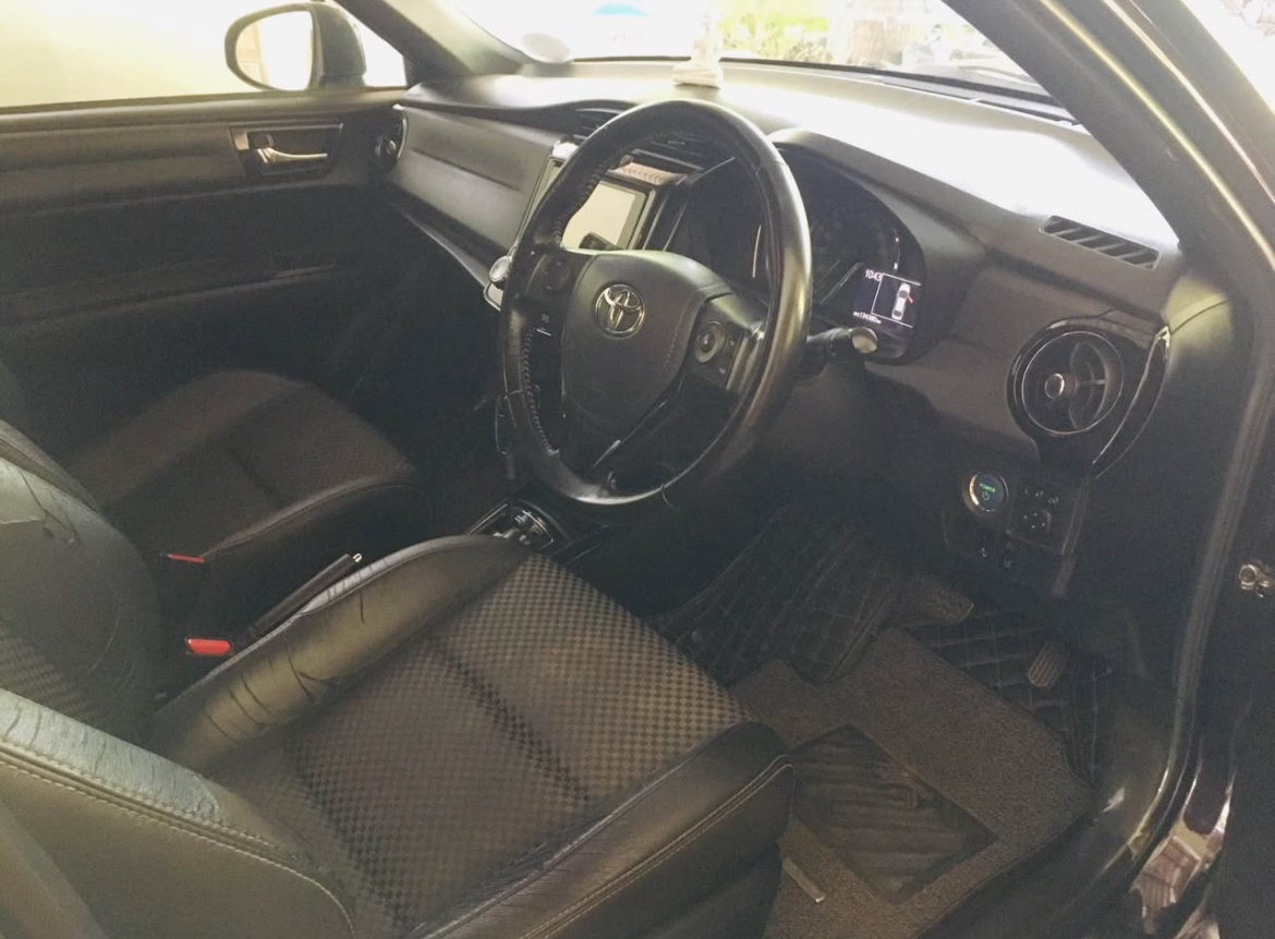Toyota Axio 2017 - භාවිතා කරන ලද කාර් sale in Sri Lanka - patpat.lk