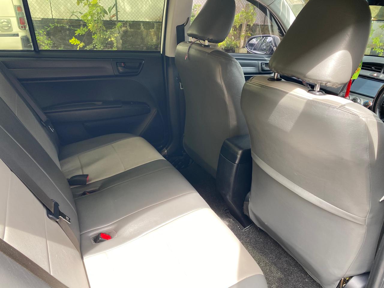 Toyota Axio 2017 - பயன்படுத்தப்பட்டது கார் sale in Sri Lanka - patpat.lk