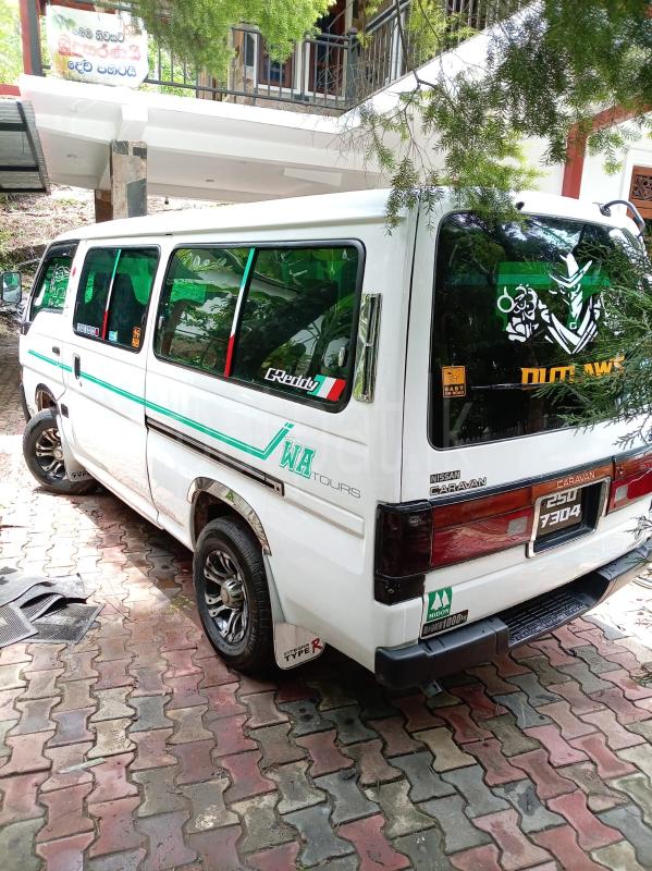 Nissan Caravan 1992 - பயன்படுத்தப்பட்டது வேன் sale in Sri Lanka - patpat.lk