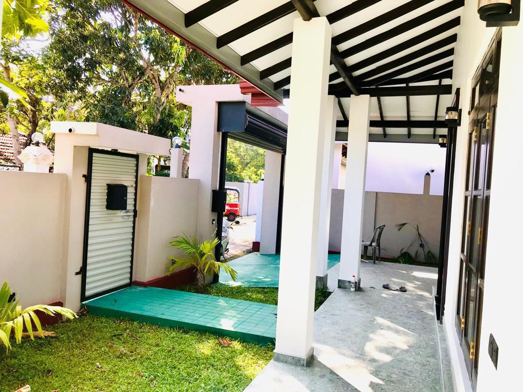 House for Sale in Negombo ads-image-1