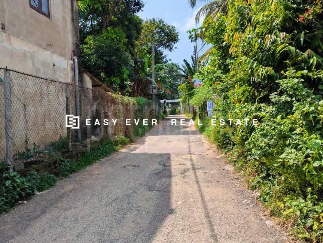 Residential Land for Sale in Kadawatha