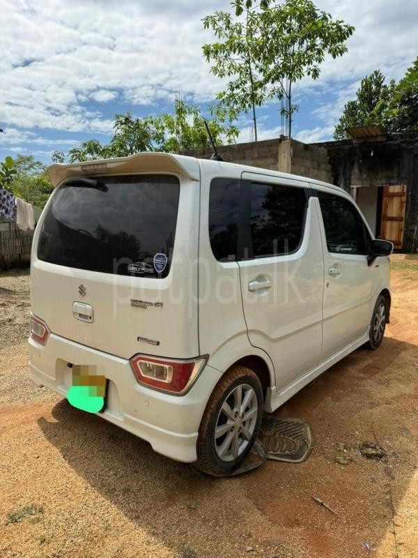Suzuki Wagon R 2018 - பயன்படுத்தப்பட்டது கார் sale in Sri Lanka - patpat.lk