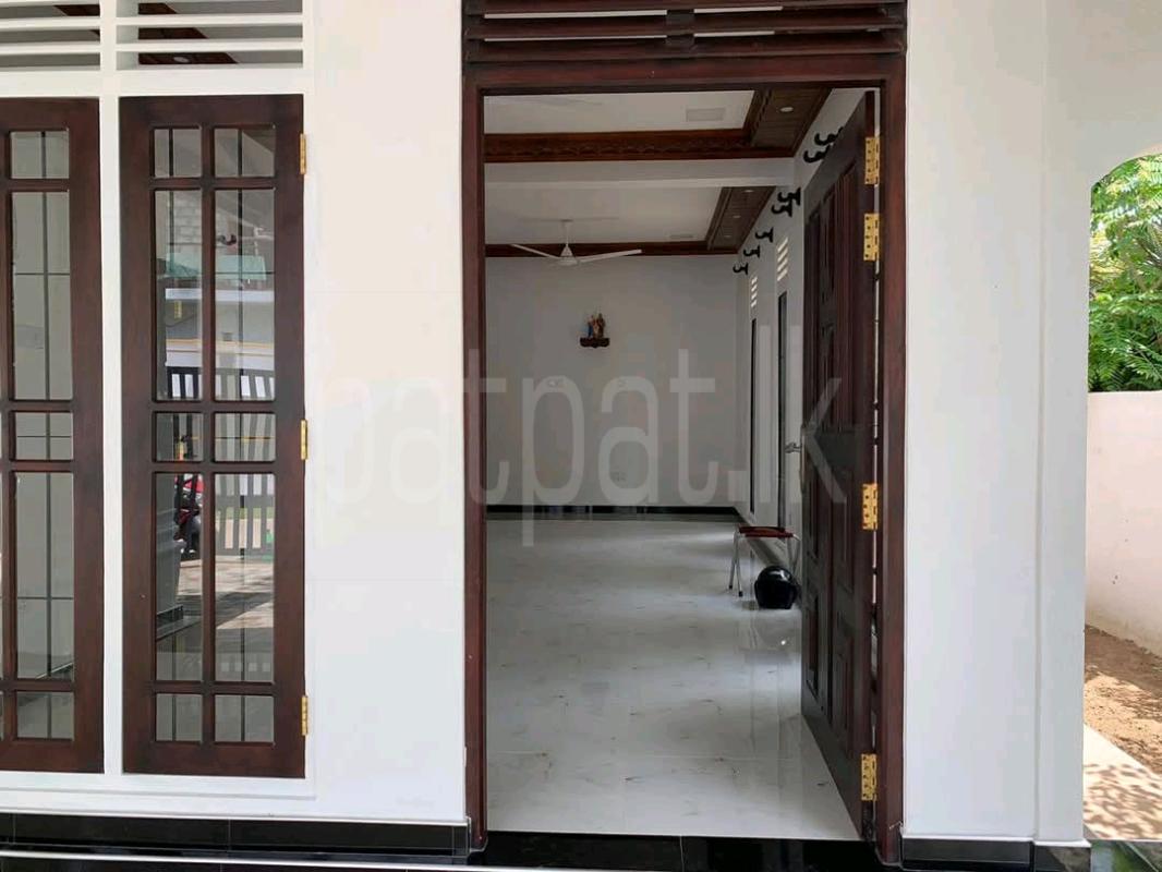 House for Sale in Negombo ads-image-1