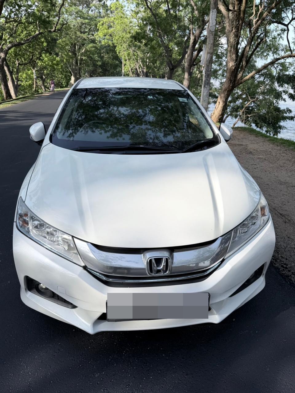 Honda Grace 2017 - பயன்படுத்தப்பட்டது கார் sale in Sri Lanka - patpat.lk