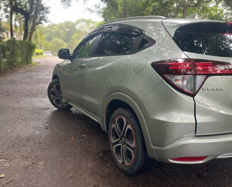Honda Vezel 2015 - Used SUV sale in Sri Lanka - patpat.lk