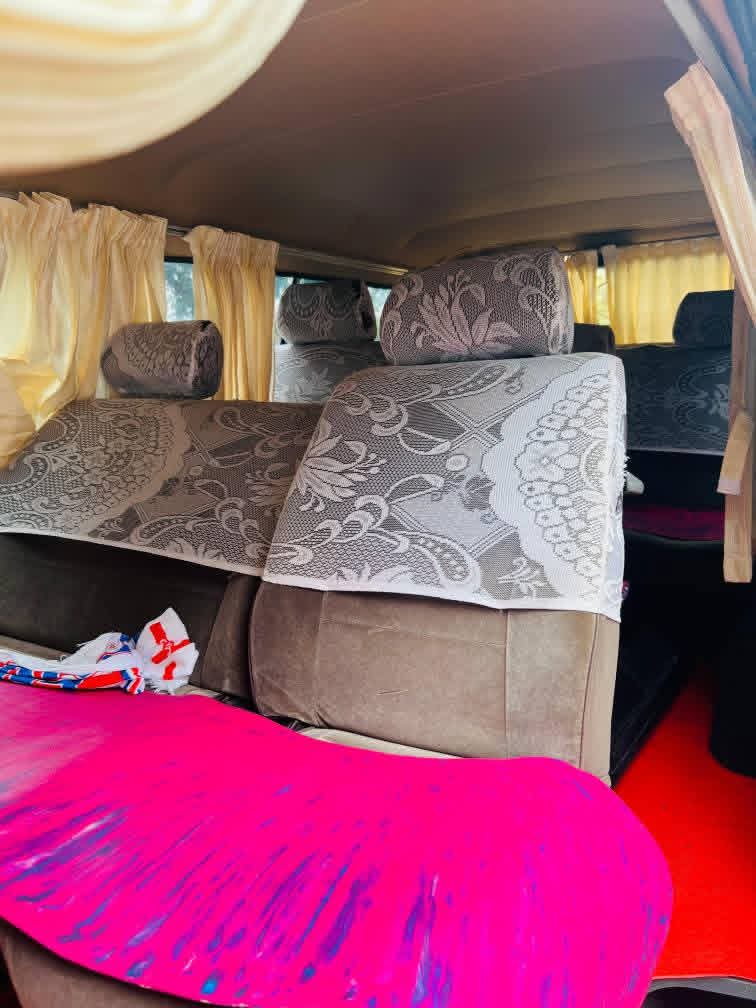 Nissan Caravan 1998 - Used Van sale in Sri Lanka - patpat.lk