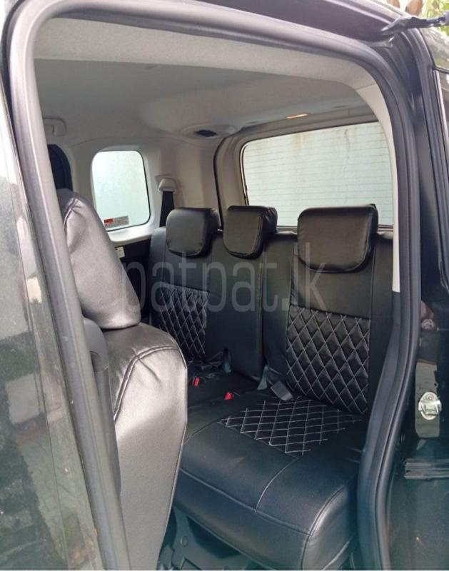 Advertisement image 3