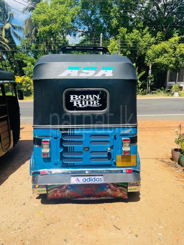 Bajaj Three Wheel 2016 - மறுசீரமைக்கப்பட்டது முச்சக்கர வண்டி sale in Sri Lanka - patpat.lk