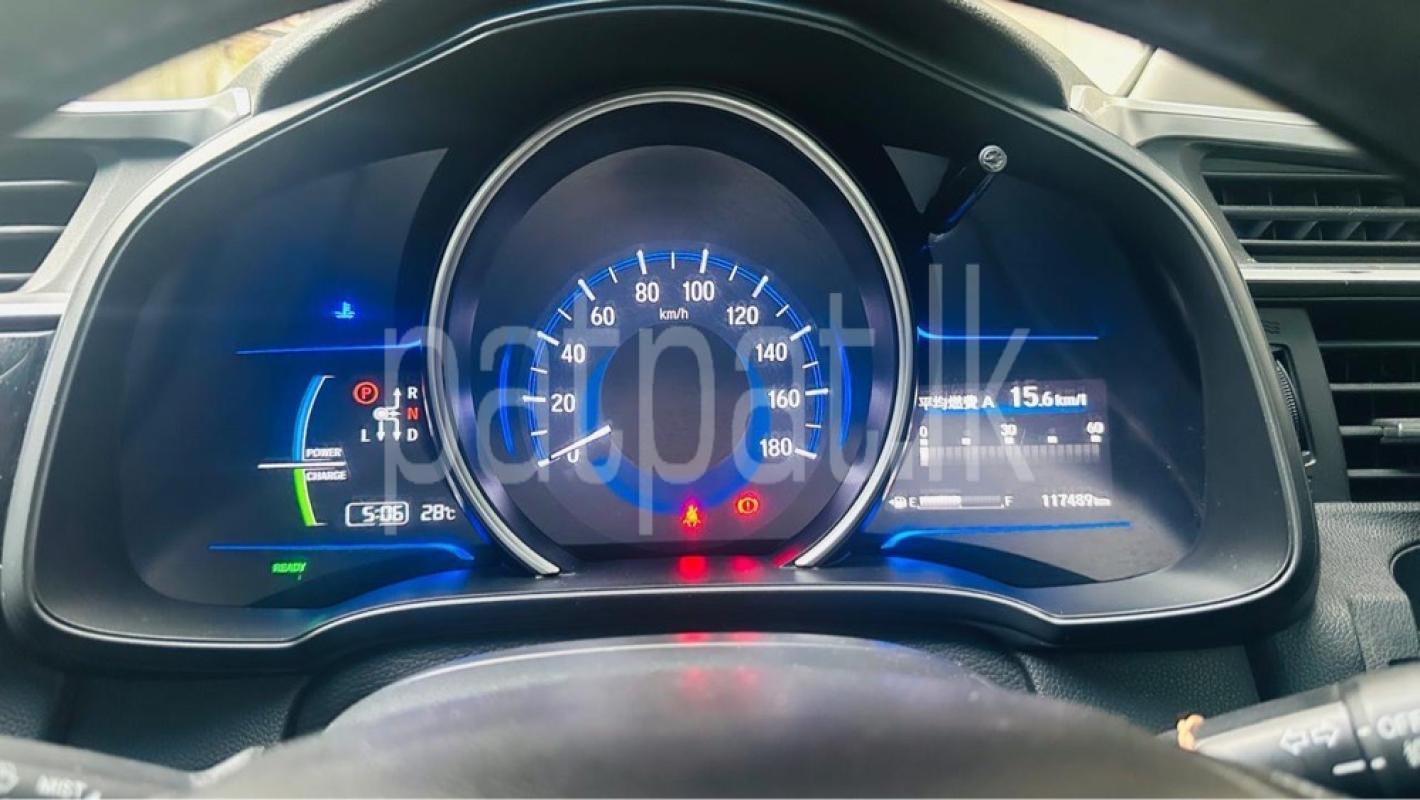 Advertisement image 6