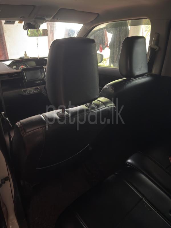 Advertisement image 5